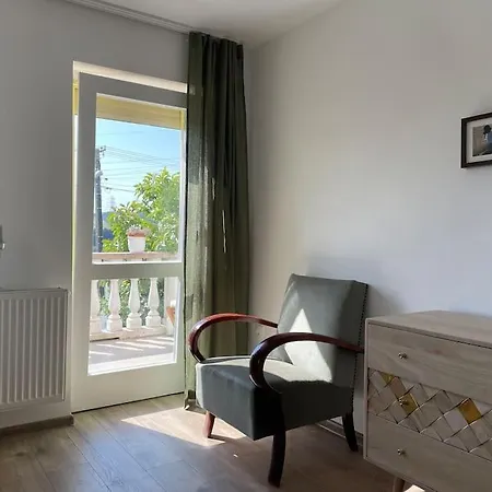 Appartement Lovely Flat With Large Terrace
